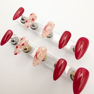 Handcrafted Valentine Hearts Med. Almond Press-On Nails Handmade